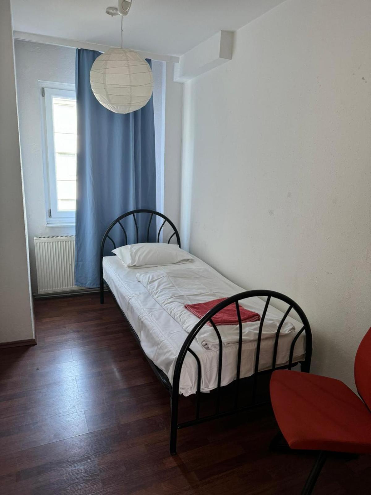 Schwalbacher Residenz Frankfurt nad Mohanem Pokoj fotografie
