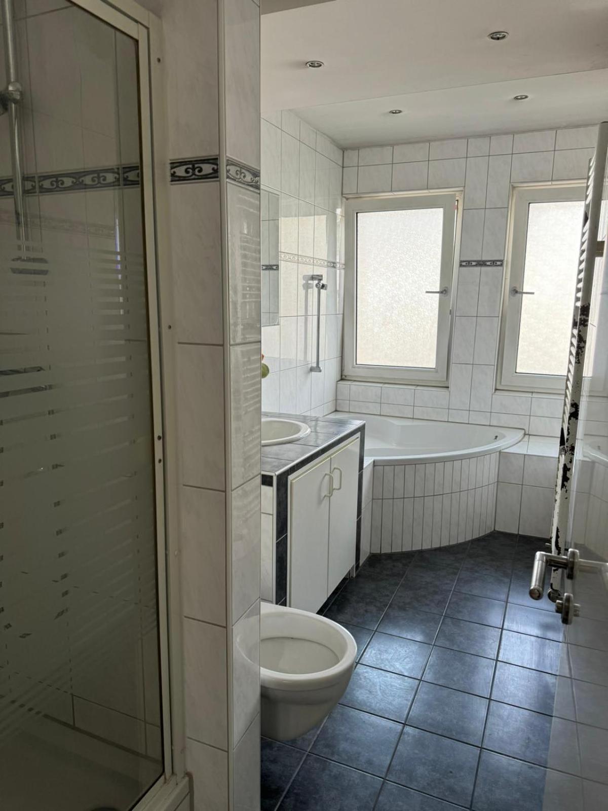 Schwalbacher Residenz Frankfurt nad Mohanem Pokoj fotografie